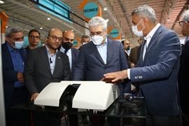 تیم مدیریتی مرکز رشد از نمایشگاه ایران هلث بازدید کردند